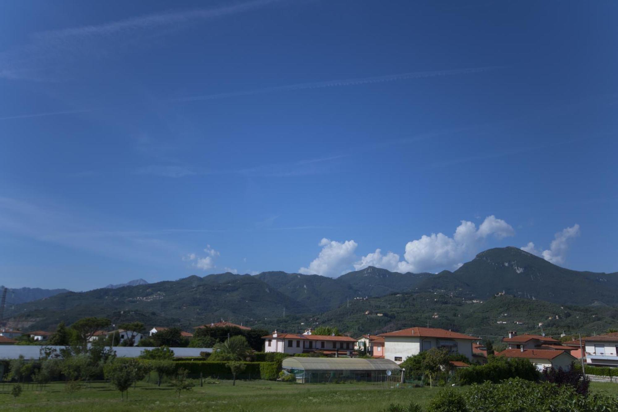 Il Tremarino Aparthotel Camaiore Exterior photo